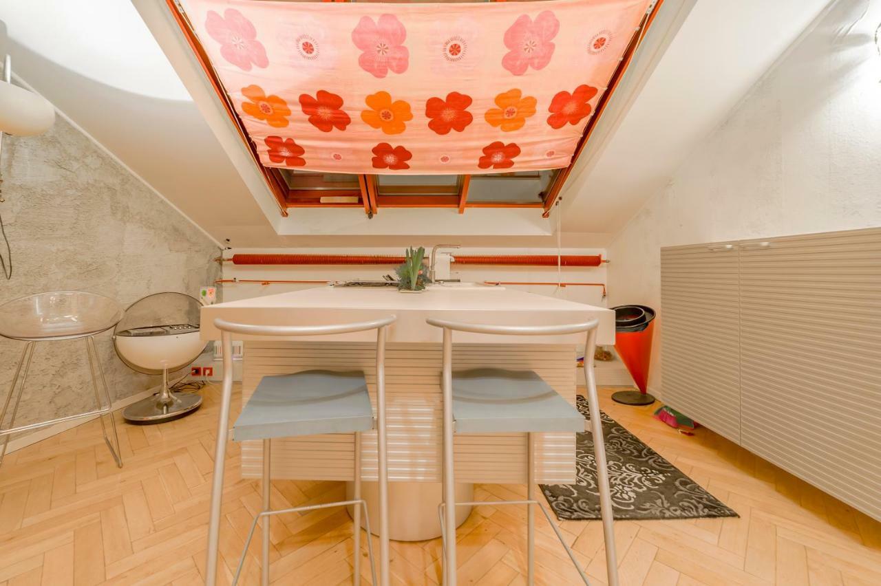 Unique Luxury Loft With Terrace In Old Town Praga Exterior foto